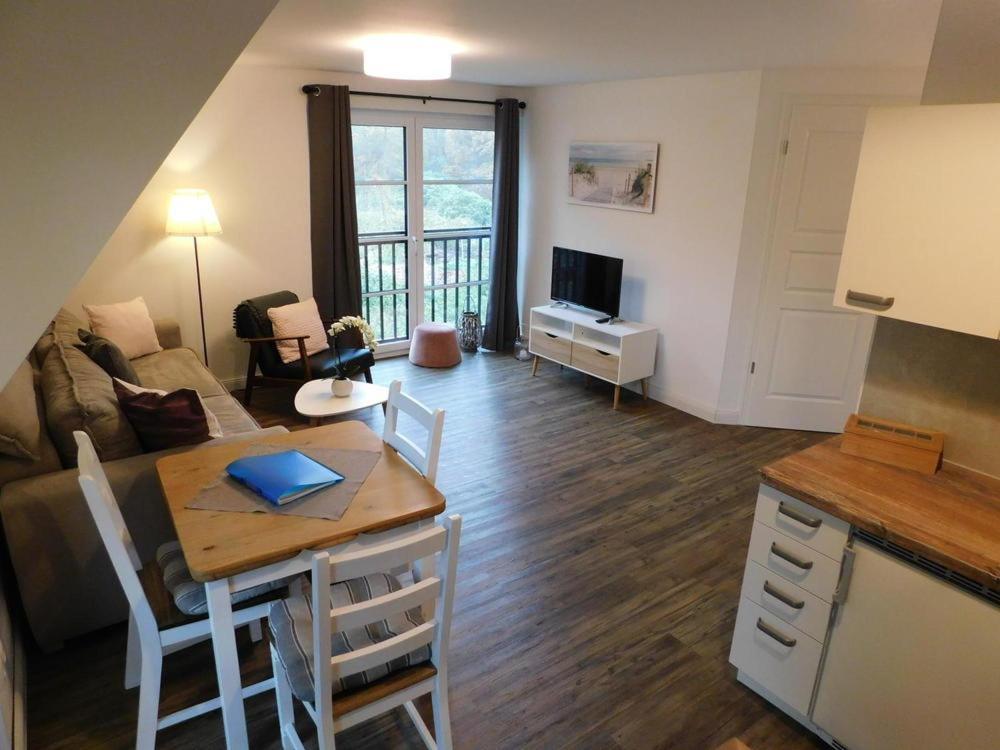 Darsser Strandgut - Haus Ahrenshooper Holz Екстер'єр фото