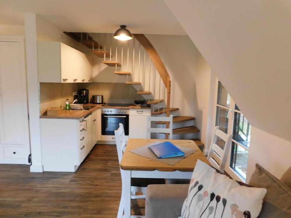Darsser Strandgut - Haus Ahrenshooper Holz Екстер'єр фото