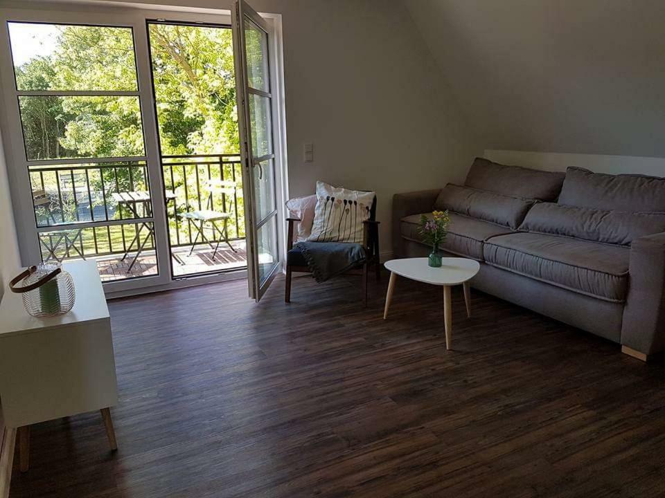 Darsser Strandgut - Haus Ahrenshooper Holz Екстер'єр фото